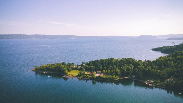 Luftfoto av Elnestangen med utsikt sørover