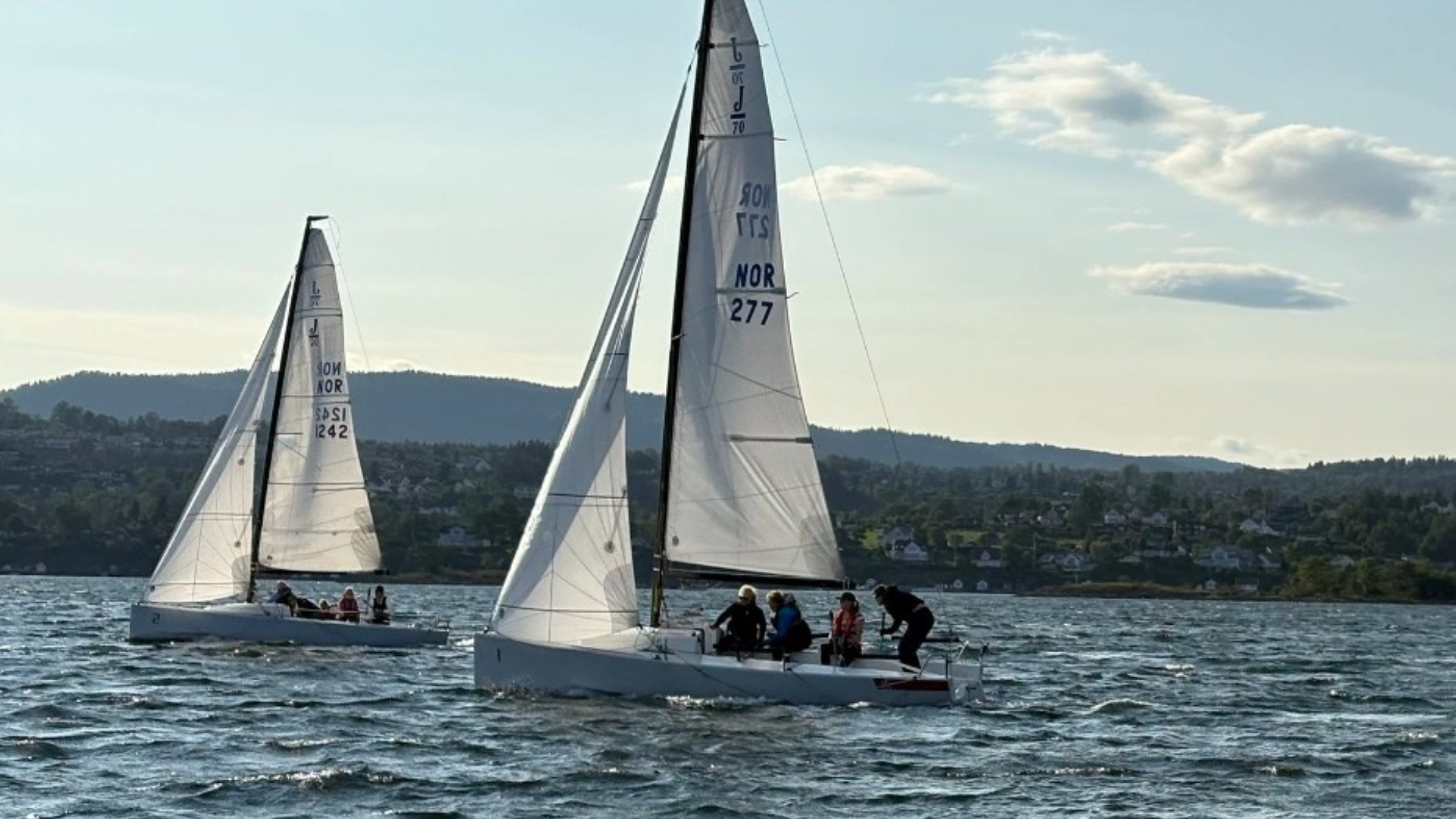j/70