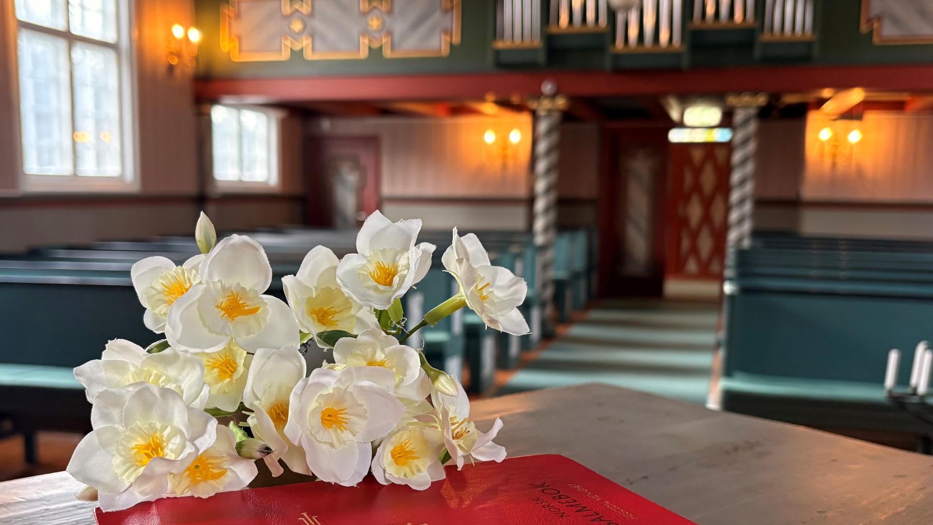 Klart for kveldstoner i Heggedal kirke