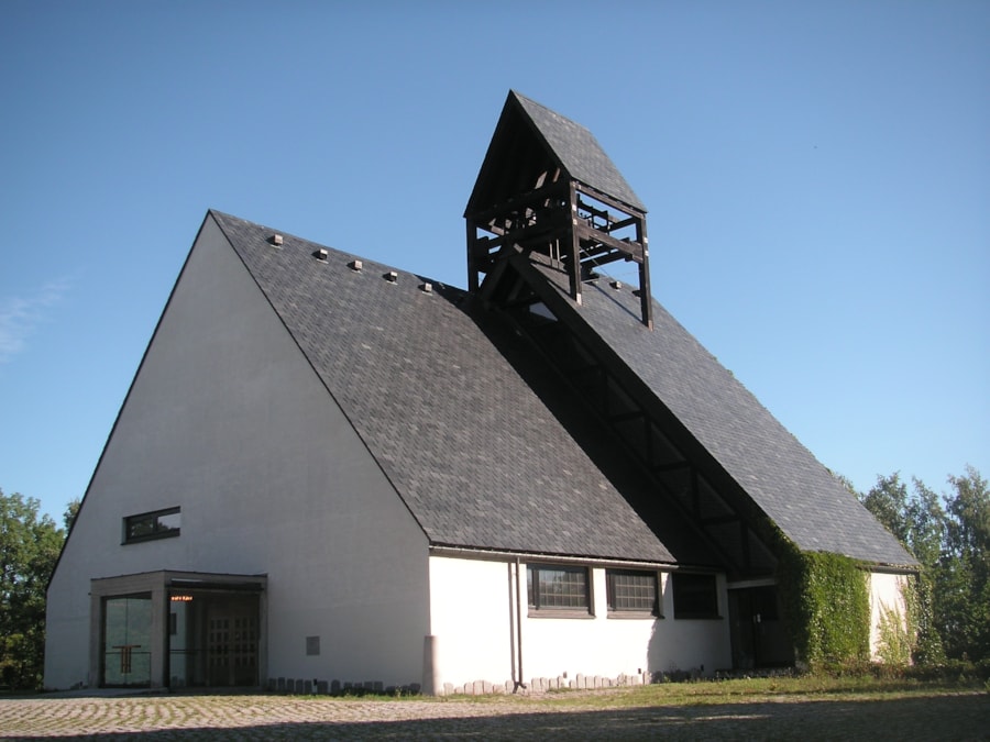 Holmen kirke