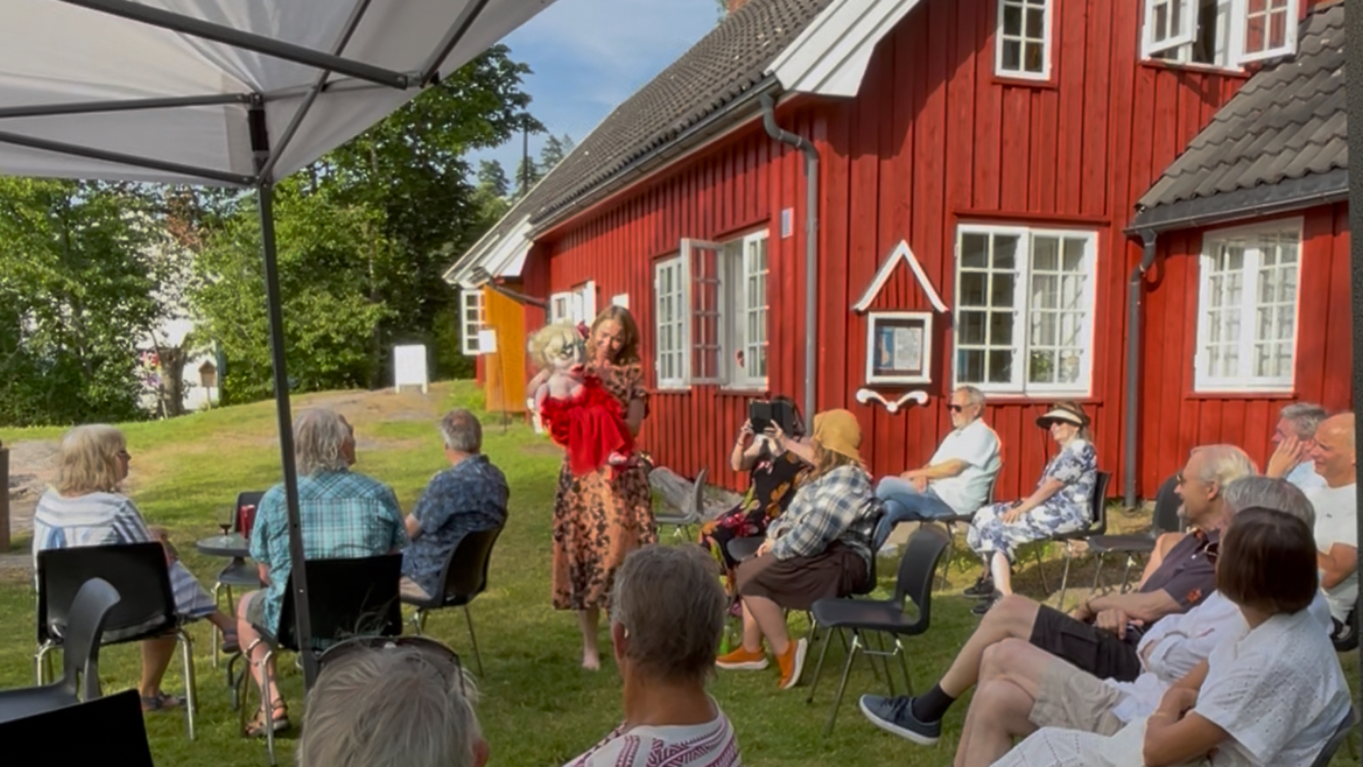 Sommerutstillingene i Støa i Holmsbu, Cecilie Schilling